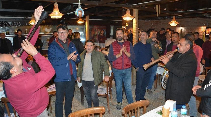 Mehmet Tosun&rsquo;u davul, zurnayla karşıladılar