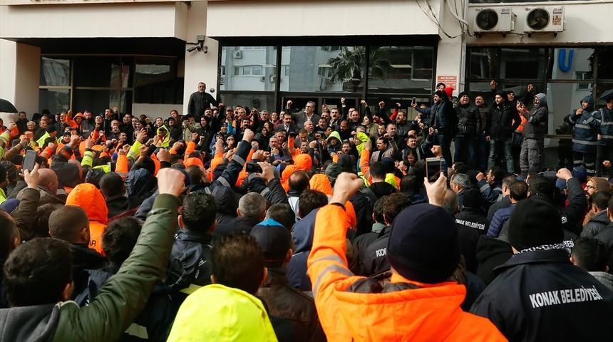 İzmir'de 'hayatı durduran' eylem! Otobüsler çalışmadı