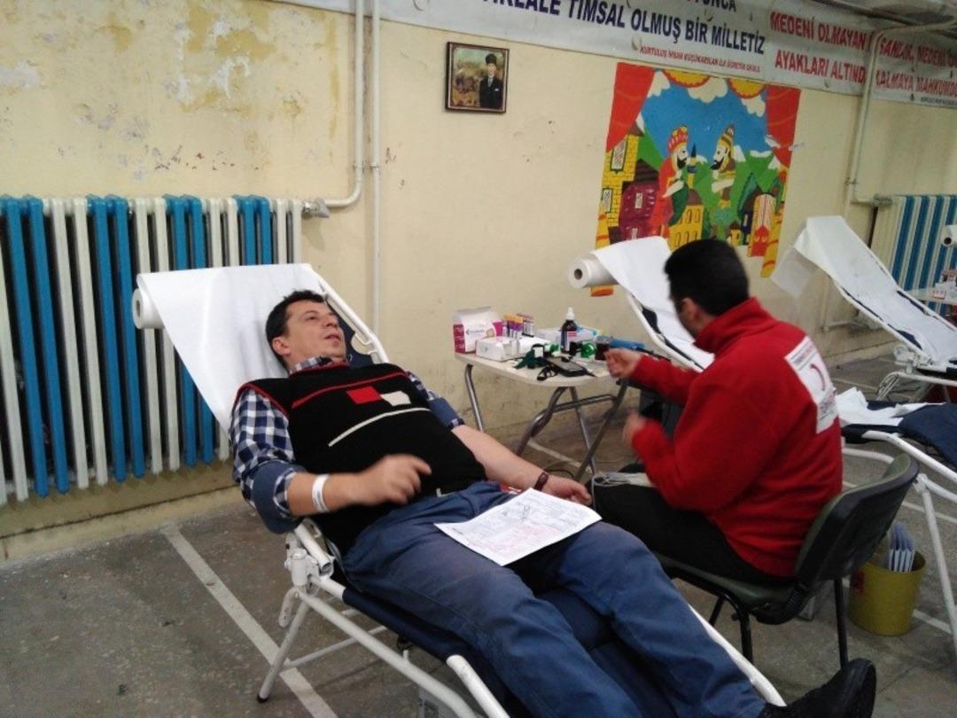 Kan bağışı kampanyasına yoğun ilgi