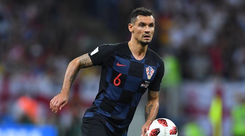 UEFA'dan Dejan Lovren'e hakaret cezası