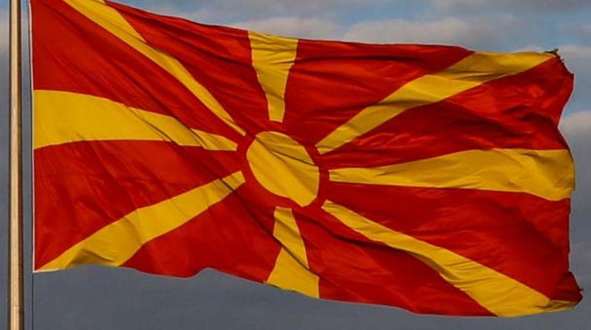 Makedonya'nın ismi resmen değişti!
