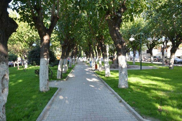 Kuşadası Belediyesinden 4 yılda 25 yeni park