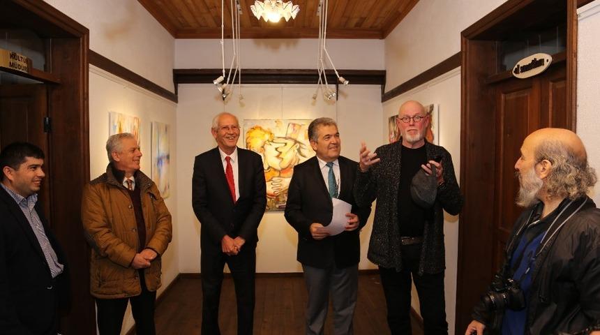 Hollandalı m&uuml;zisyenden resim sergisi