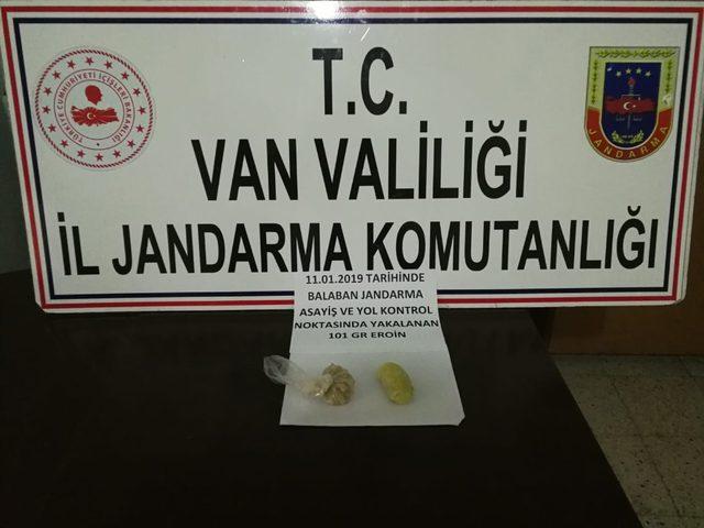 Van’da 2 kilo 436 gram eroin ele geçirildi