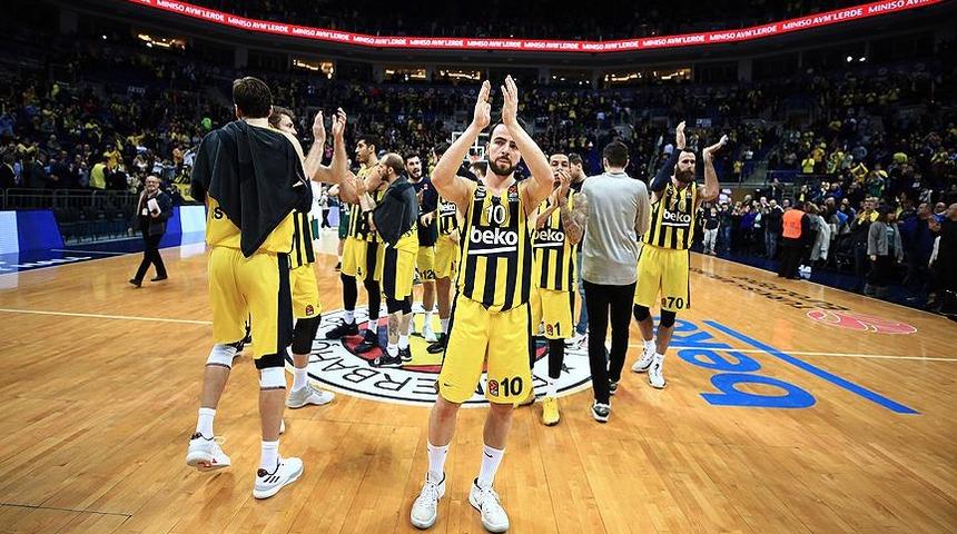 Fenerbahçe Avrupa'da emin adımlarla ilerliyor