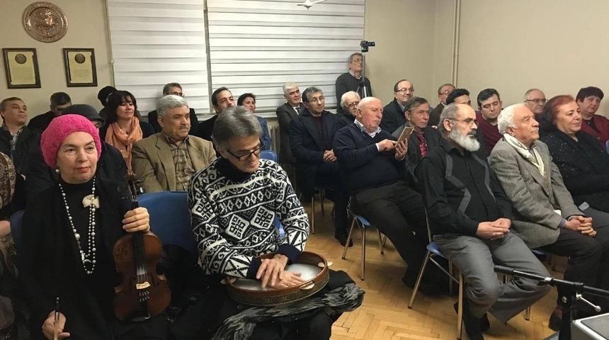 Şair ve ozanları buluşturan etkinlik