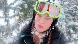 Ebru Şallı pistleri kapattı 