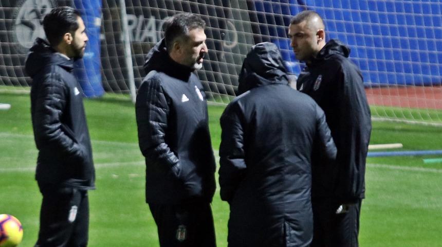 Şenol G&uuml;neş oyun planını Burak Yılmaz'ın &uuml;zerine kurdu