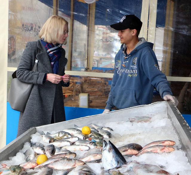 Rus uyruklu aday Anastasia, seçim çalışmalarına başladı 3