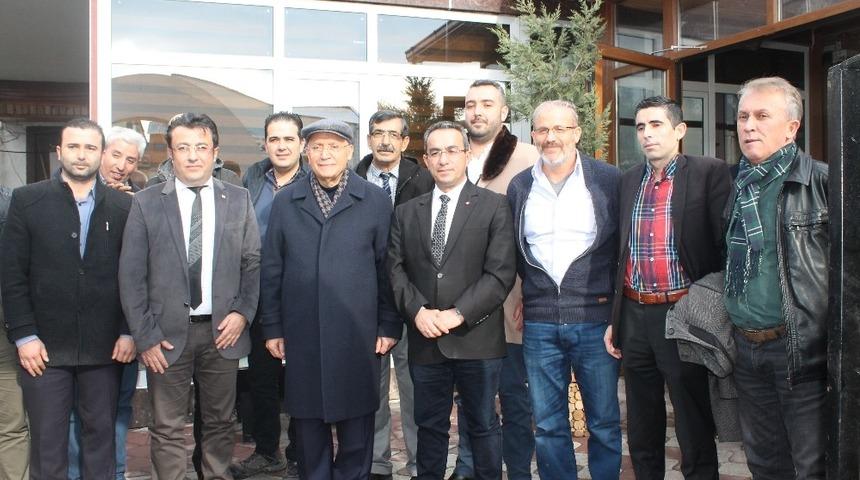 Yenimahalle Belediye Başkanı Yaşar yerel medya mensuplarıyla bir araya geldi