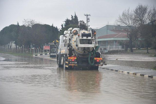 Manisa Büyükşehir ve MASKİ tüm ekipleriyle sahada