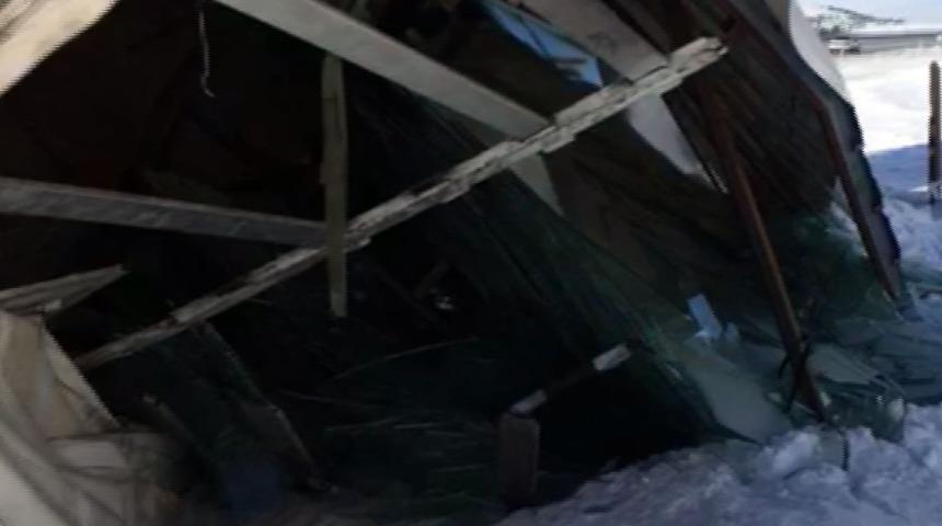 Tonlarca cam tuz buz oldu