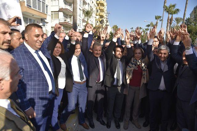 Mersin’de Cumhur İttifakı’nın tarafları ilk kez bir araya geldi