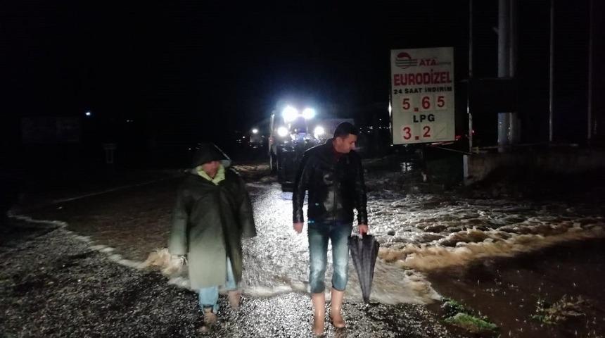 Tire&rsquo;de kriz masasının gece yarısı mesaisi