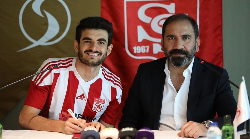 Fatih Aksoy: İnşallah &ccedil;ok b&uuml;y&uuml;k bir futbolcu olurum