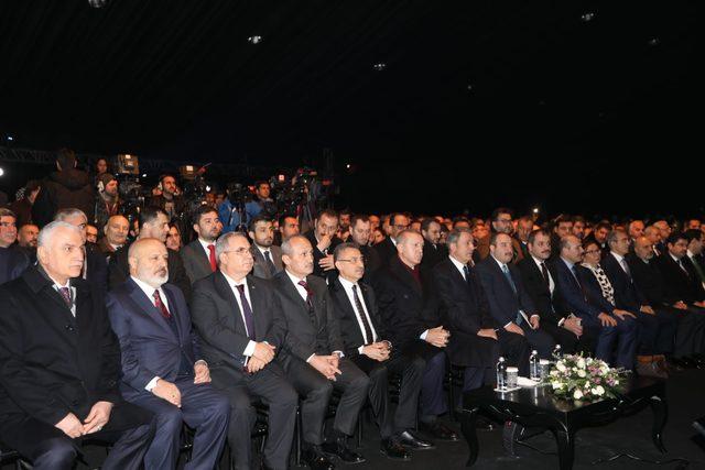 Cumhurbaşkanı Erdoğan: Hepsine inat yatırımlar da devam ediyor, üretimler de