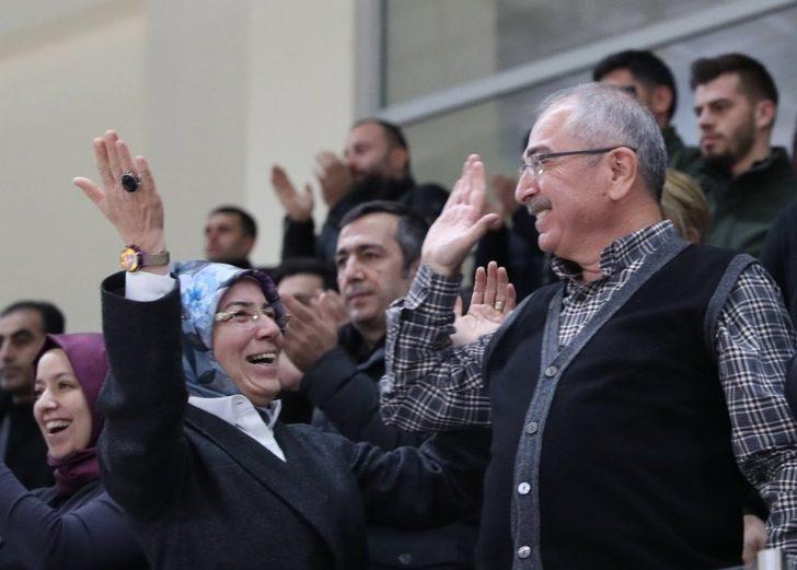 MBB Kadın basketbol takımı rakip tanımıyor G3