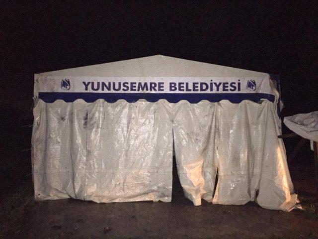 Yunusemre yaraları sarıyor