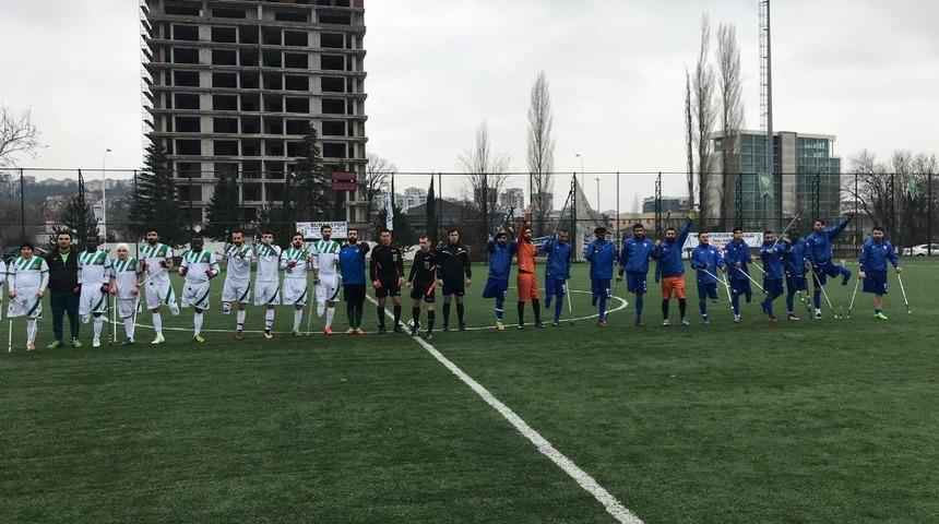 Şahinbey Ampute Takımı farklı kazandı