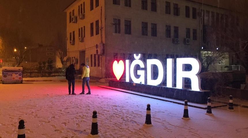 Iğdır&rsquo;da okullar tatil edildi