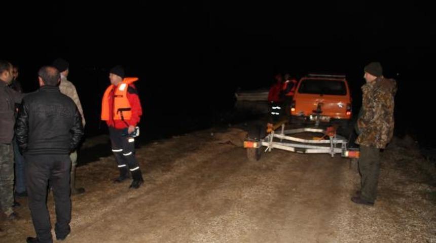 İzmir'de kayık alabora oldu: 1 ölü, 1 yaralı ve 2 kişi kayıp