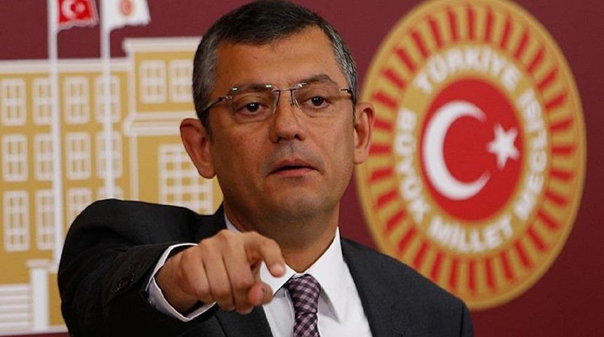 CHP'li &Ouml;zg&uuml;r &Ouml;zel: AK Partili vekiller, yeni sistemden &ccedil;ok hoşnut değil