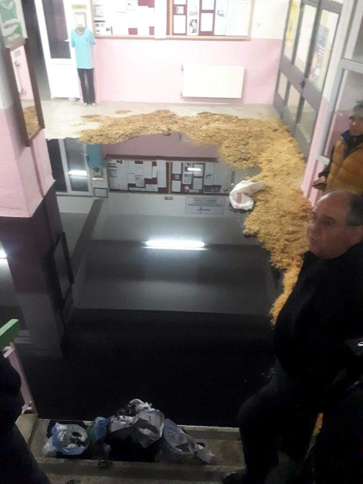 Muğla'daki Anadolu Lisesi'nde fuel oil alarmı G1