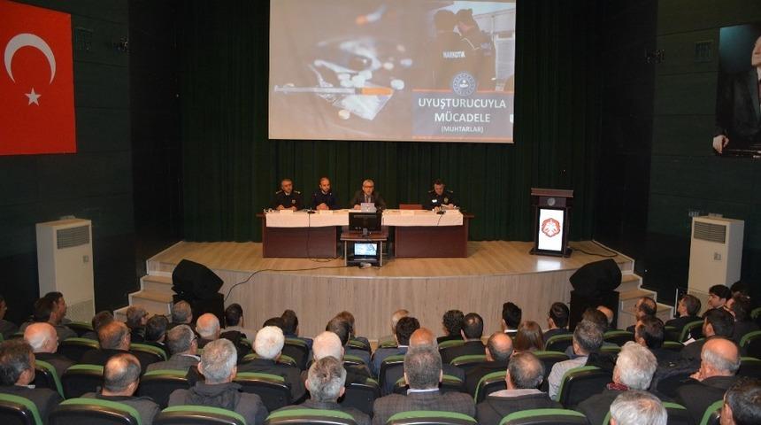 Uyuşturucu ve bağımlılıkla m&uuml;cadele toplantısı d&uuml;zenlendi