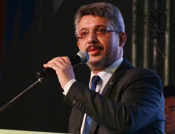 AK Parti Uşak’taki belediye başkan adaylarını tanıttı G4