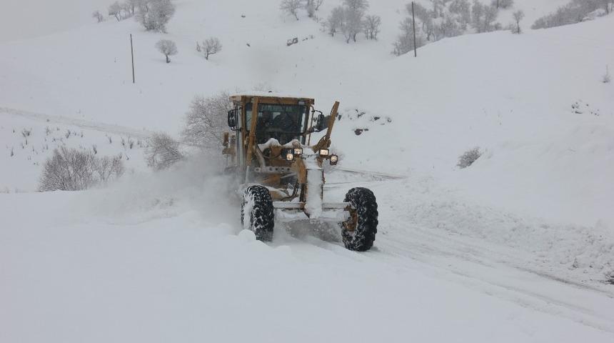 Bing&ouml;l&rsquo;de 39 k&ouml;y yolu kar nedeniyle kapandı