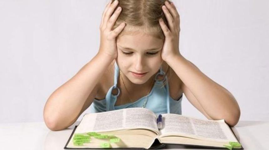 Ailelere karne uyarısı! Çocuğunuzda bu davranışlara dikkat edin!