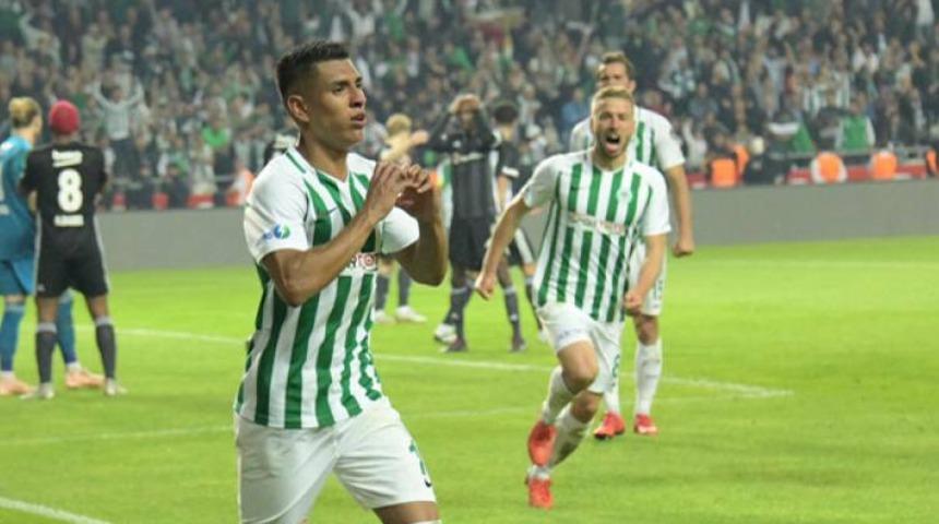 Konyaspor'da Paolo Hurtado 7 hafta yok