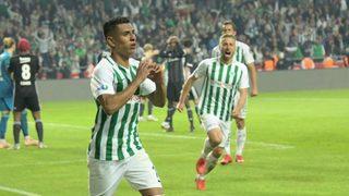 Konyaspor'da Paolo Hurtado 7 hafta yok