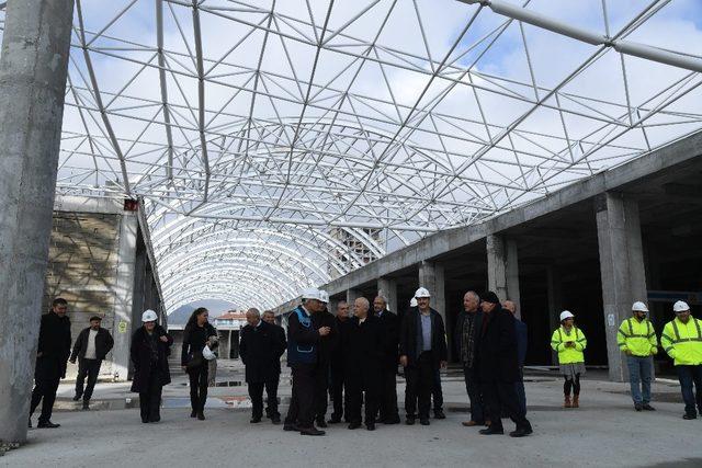 Günaydın, Isparta Şehirlerarası Terminal inşaatını inceledi