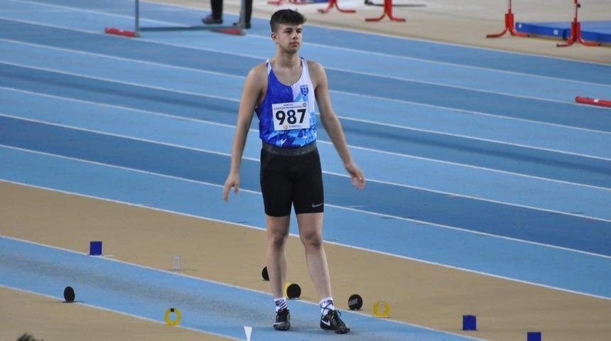 Bilecikli atlet altın madalya kazandı