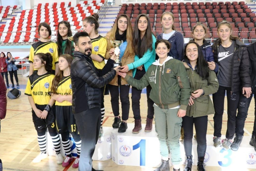 Ağrı&rsquo;da Gen&ccedil;ler Futsal İl birinciliği m&uuml;sabakaları sona erdi