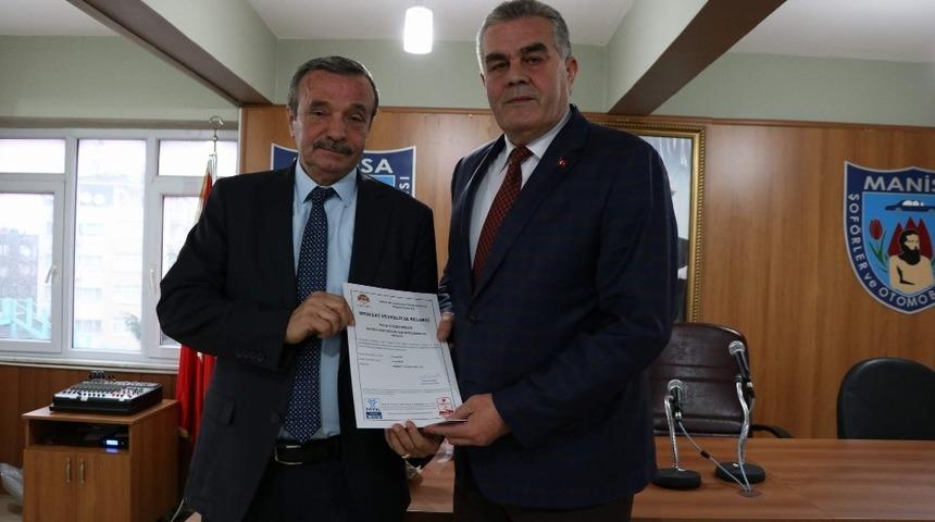 Manisalı galericiler belgelerini aldı