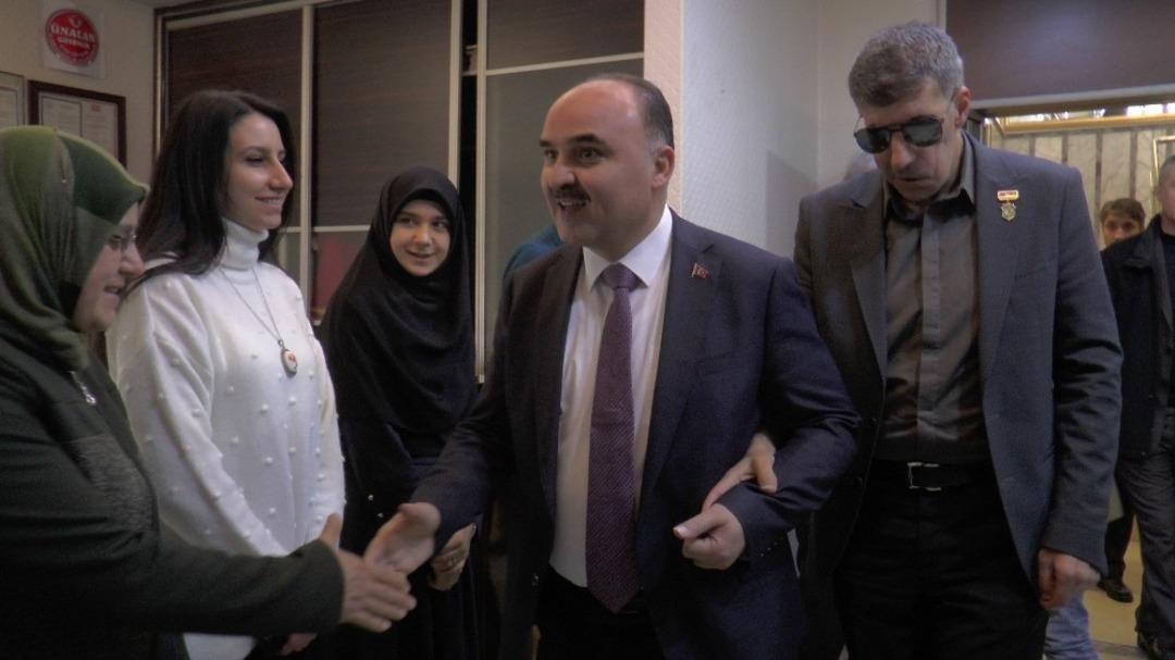 Şehit anneleri ve eşleri toplantıda bir araya geldi