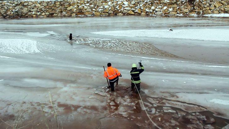 Buz üstünde kurtarma operasyonu  G2