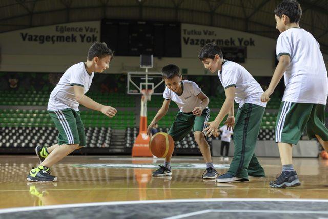 Darüşşafaka'ya giriş sınavları için başvurular başladı