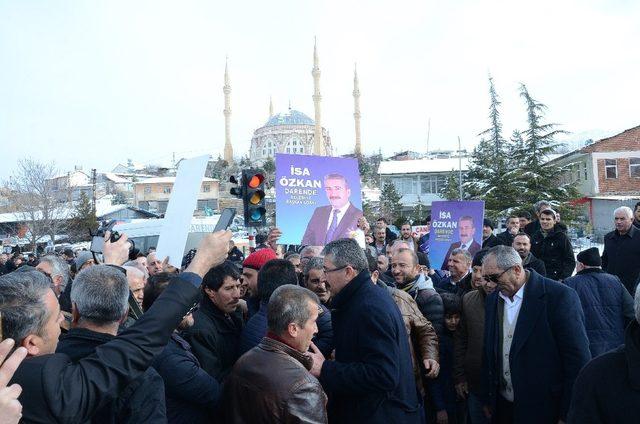 Darende Başkan adayı Özkan’a coşkulu karşılama