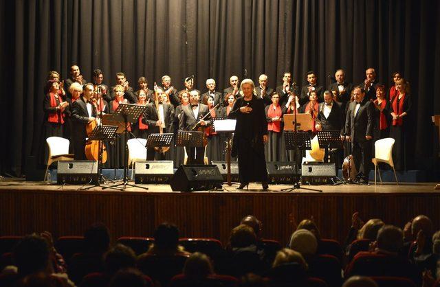 Türk Sanat Müziği Korosu’ndan yeni yıl konseri