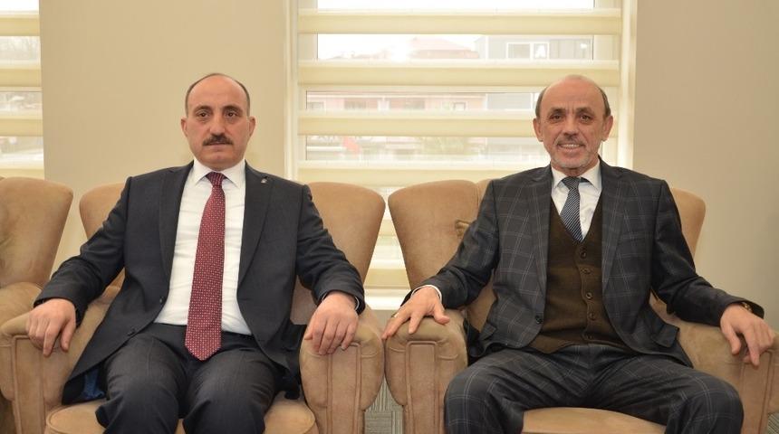 Erenler Belediye Başkan Adayı Kılı&ccedil;&rsquo;tan, Başkan &Ouml;zt&uuml;rk&rsquo;e Ziyaret