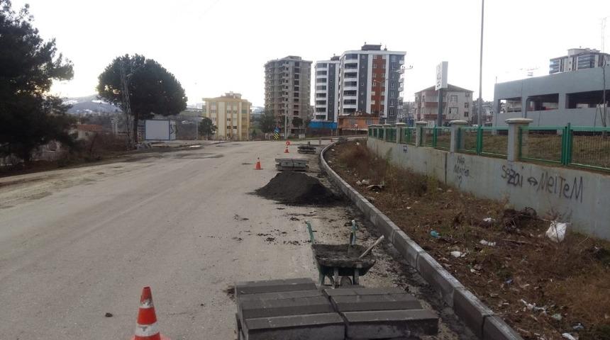 B&uuml;y&uuml;kşehirden il&ccedil;elerde &rsquo;su&rsquo; ve &rsquo;yol&rsquo; hamlesi