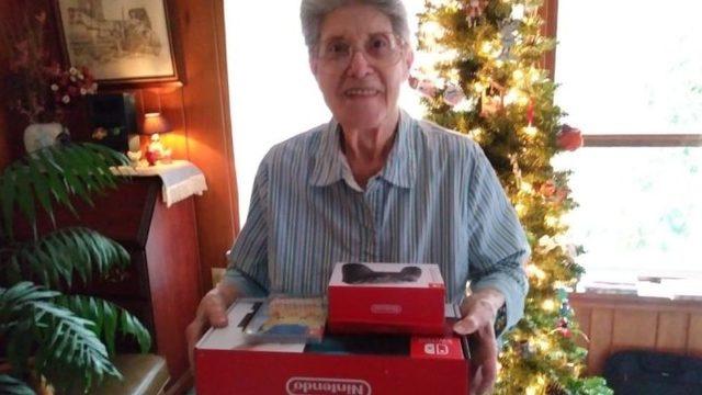 3 bin 500 saat oyun oynayan büyükanne şimdi de Switch aldı!