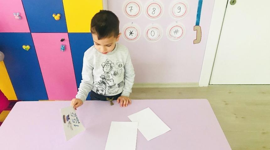 &ldquo;Nezaket El&ccedil;ileri&rdquo; acil durum numaralarını &ouml;ğreniyor