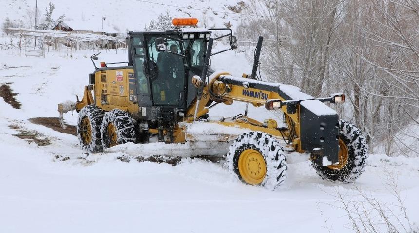 Sivas&rsquo;ta 134 k&ouml;y yolu ulaşıma kapalı