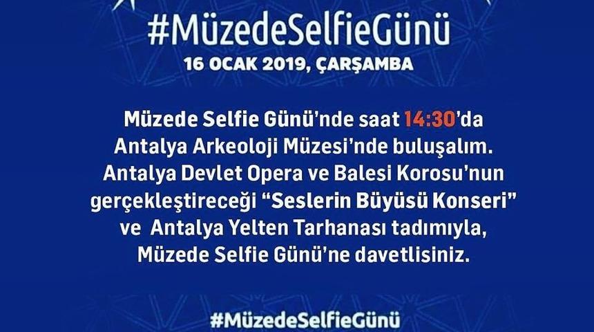 M&uuml;zede selfie g&uuml;n&uuml;