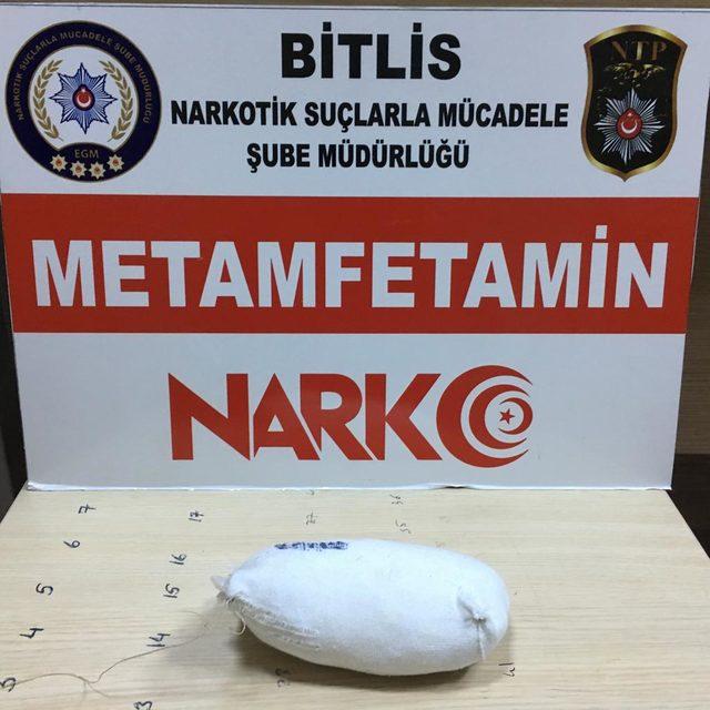 Bitlis'te 42 kilo 870 gram eroin eroin ele geçirildi