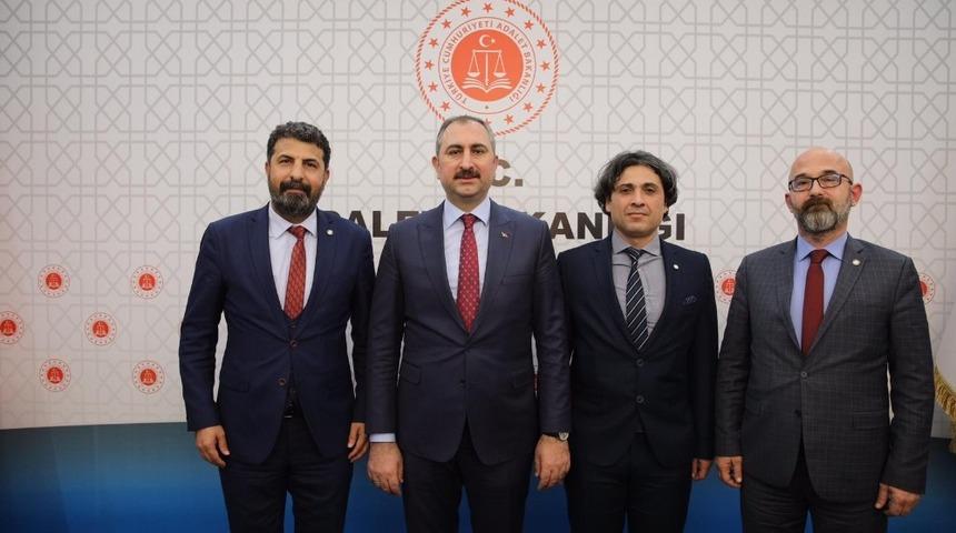 Yeşilboğaz, Adalet Bakanına yargıdaki sorunları aktardı